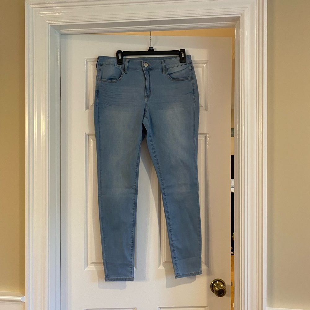 Women’s Somona Jeans- Low Rise Ultimate Jeggings